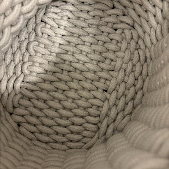 Indigo OUI Knitted basket - Picture 5 of 12